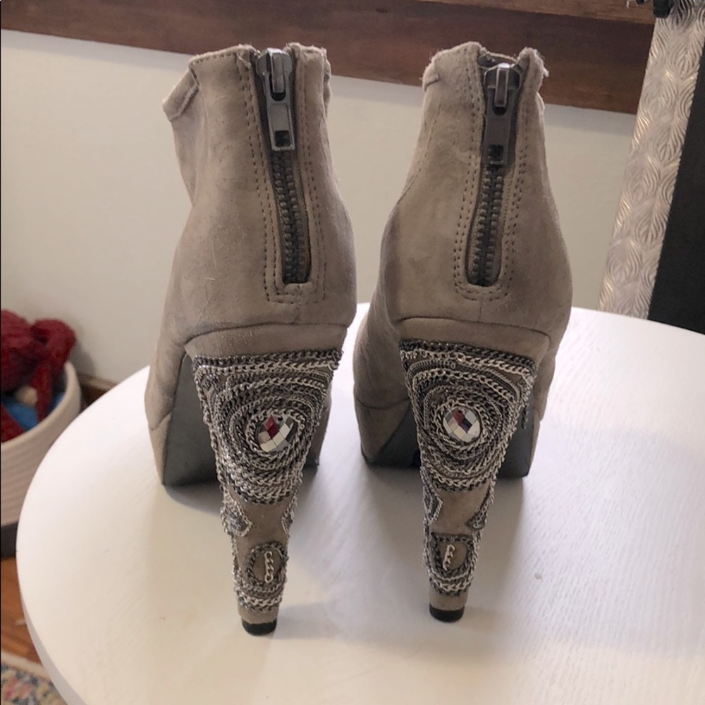Naughty monkey high heeled booties